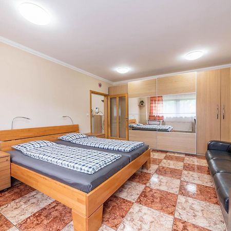 Apartman Blizko Centra Prahy Praha Bagian luar foto