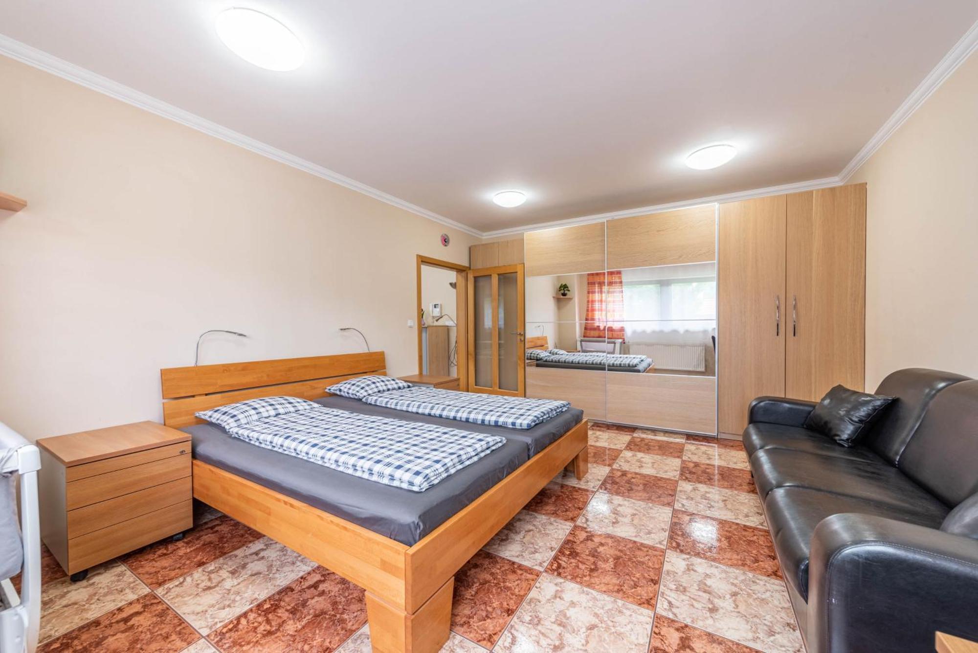 Apartman Blizko Centra Prahy Praha Bagian luar foto